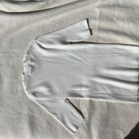CONTEMORAINE by Simons  White short sleeve summer sweater size small - Picture 6 of 7